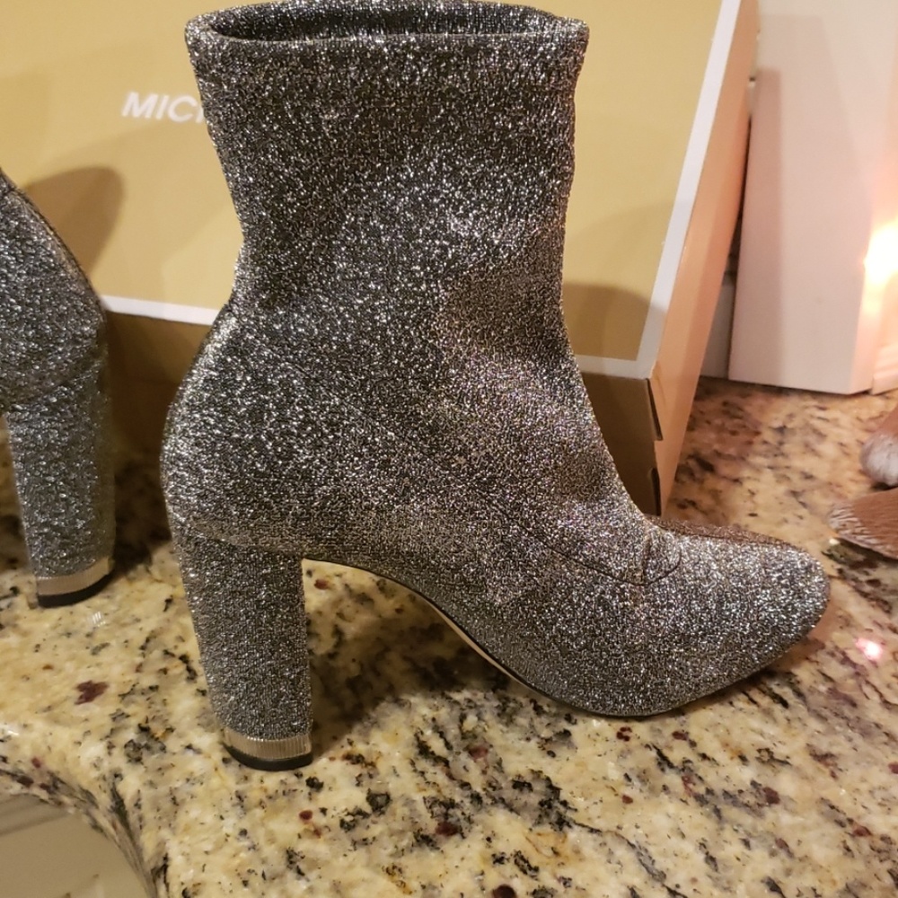 Michael Kors silver heeled ankle boots - Picture 4 of 5